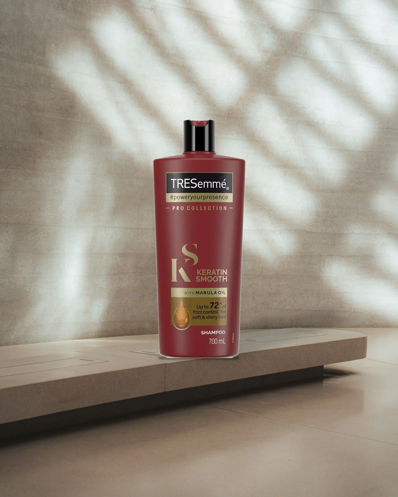 TRESemmé Shampoo 700ml – Unisex