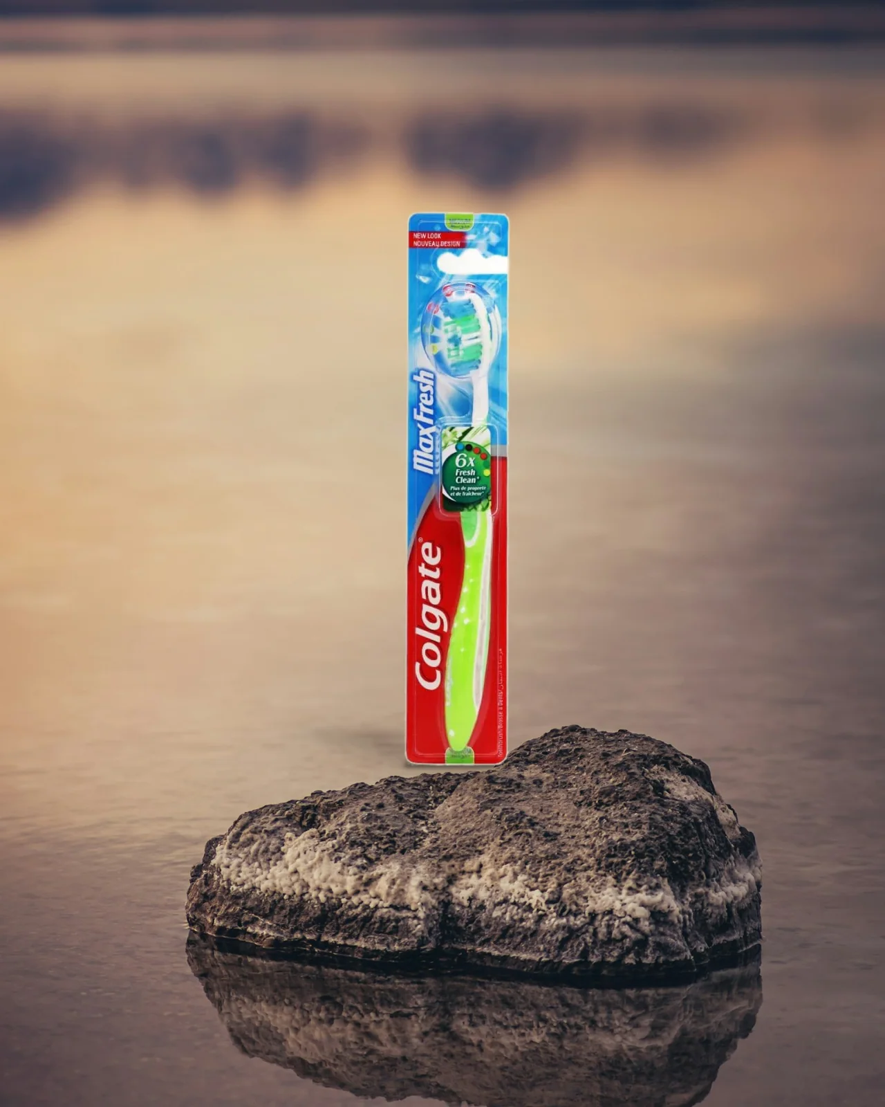 Colgate Max Fresh Toothbrush 72*