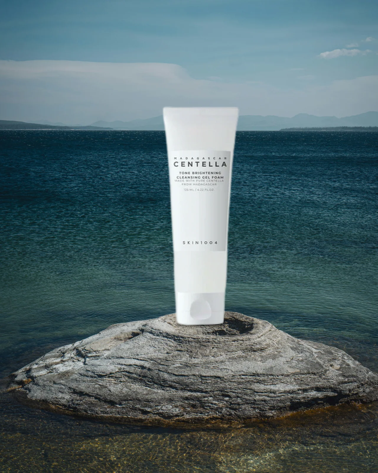SKIN1004 Madagascar Centella Tone Brightening Cleansing Gel Foam 125ml