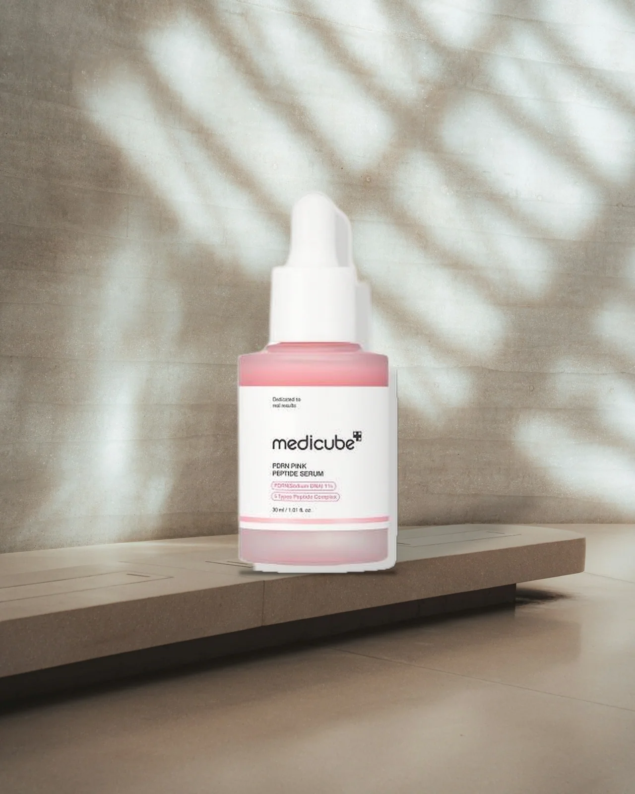 Medicube PDRN Pink Peptide Firming Glow Serum - 30 ml