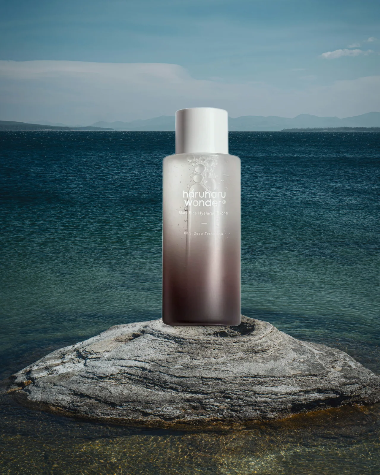 Haruharu Wonder Black Rice Hyaluronic Toner for Sensitive Skin (Fragrance-Free) 150ml