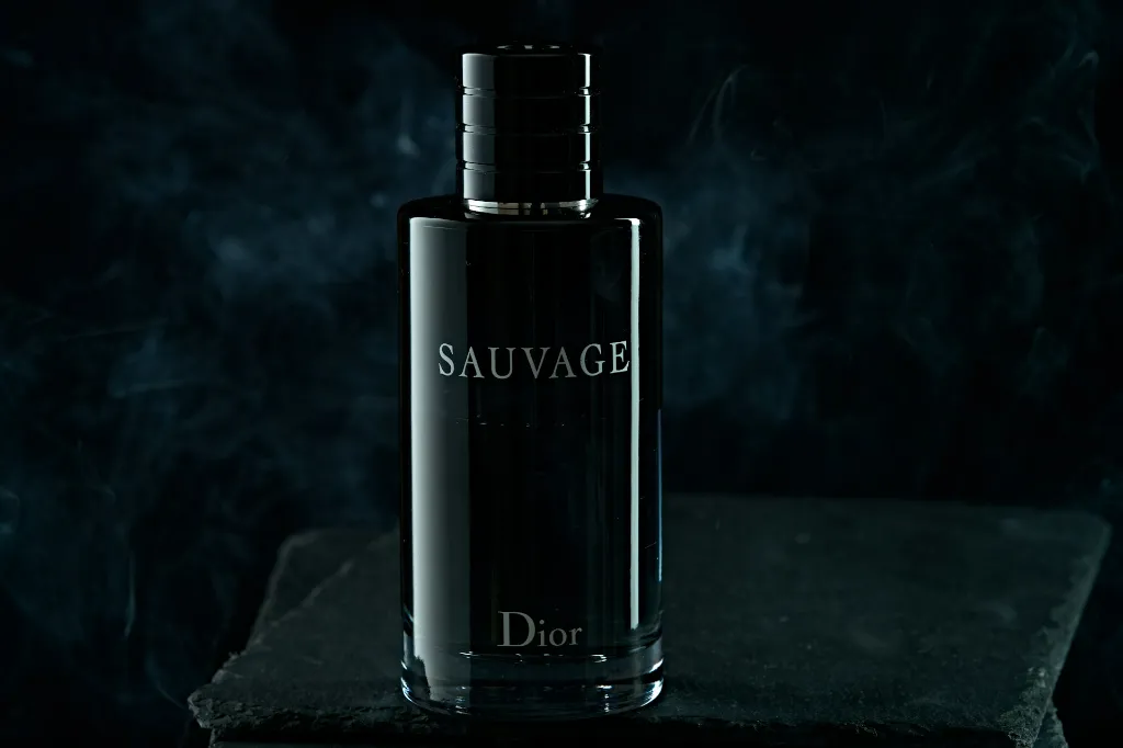 Dior Sauvage Parfum 100ml For Men - Official Product Image | Abdulghani Trading