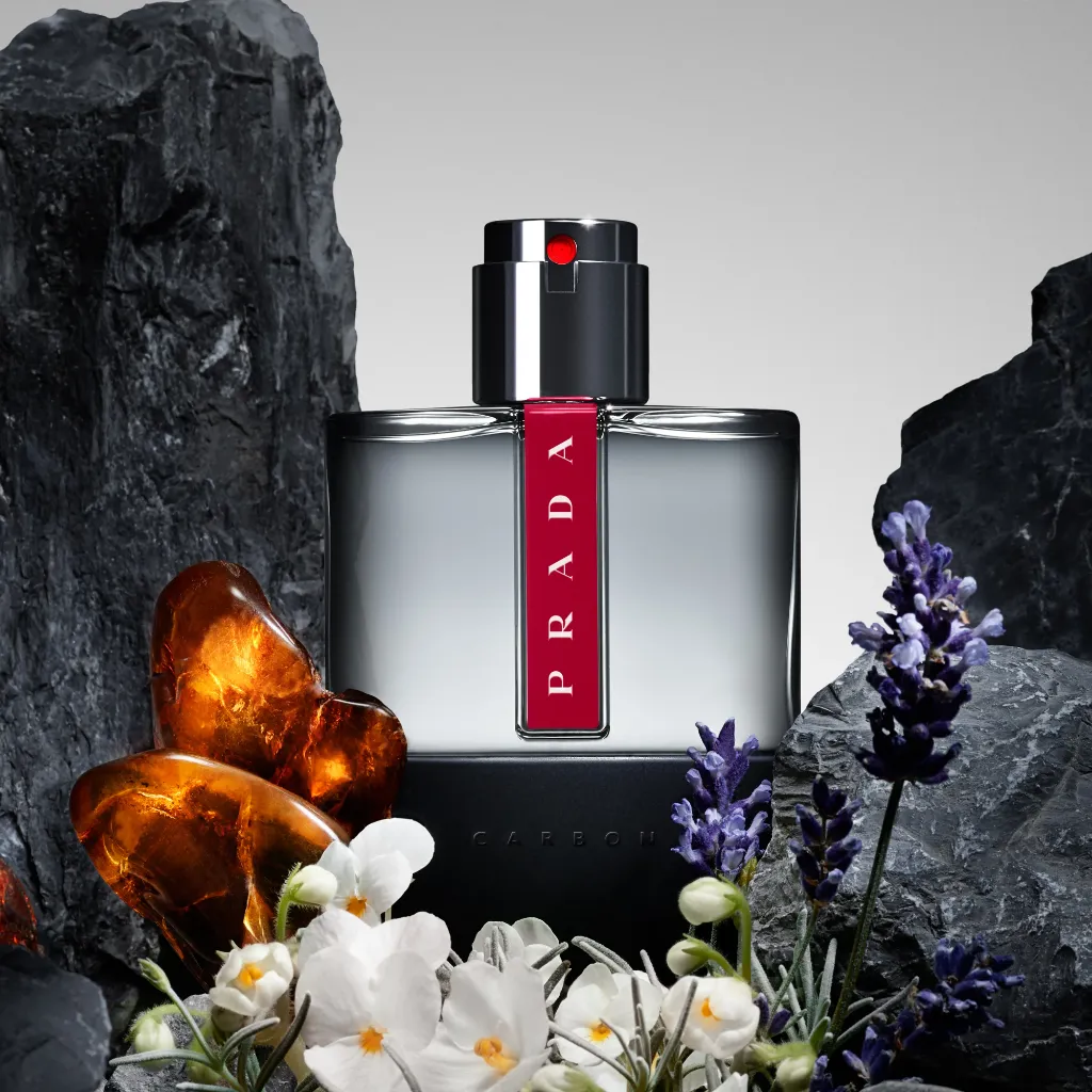 Prada Luna Rossa Carbon Eau de Toilette 100ml for Men - Fragrance Notes Pyramid | Abdulghani Trading