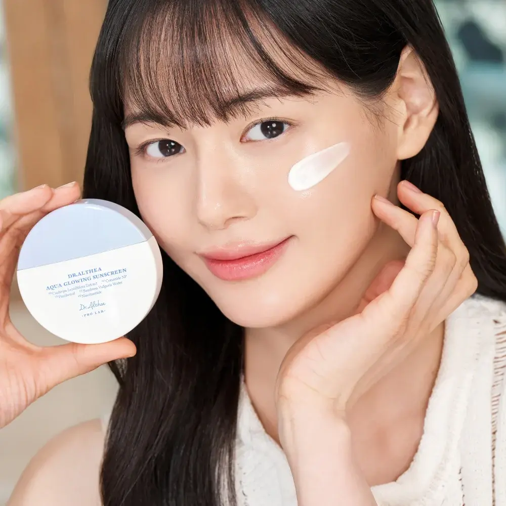 Dr. Althea Aqua Glowing Sunscreen SPF50+ PA++++ 45ml - Official Product Image | Abdulghani Trading